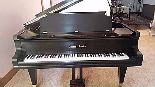 4BhOqy7tSM2E9KW49bl5_mandhdelivery 043x300.jpg